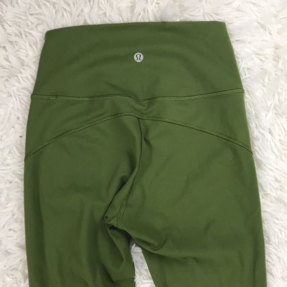 Lululemon In Movement Tight 25" *Everlux Everglades - Picture 8 of 8